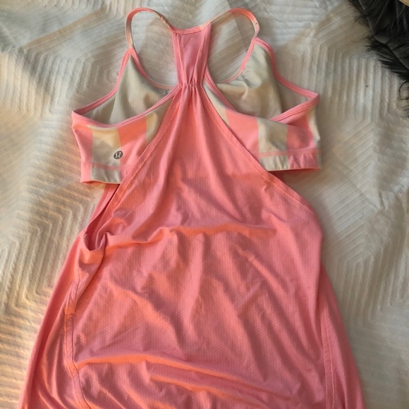 Barely worn, Lulu lemon tank top. Size 8 - Picture 2 of 5